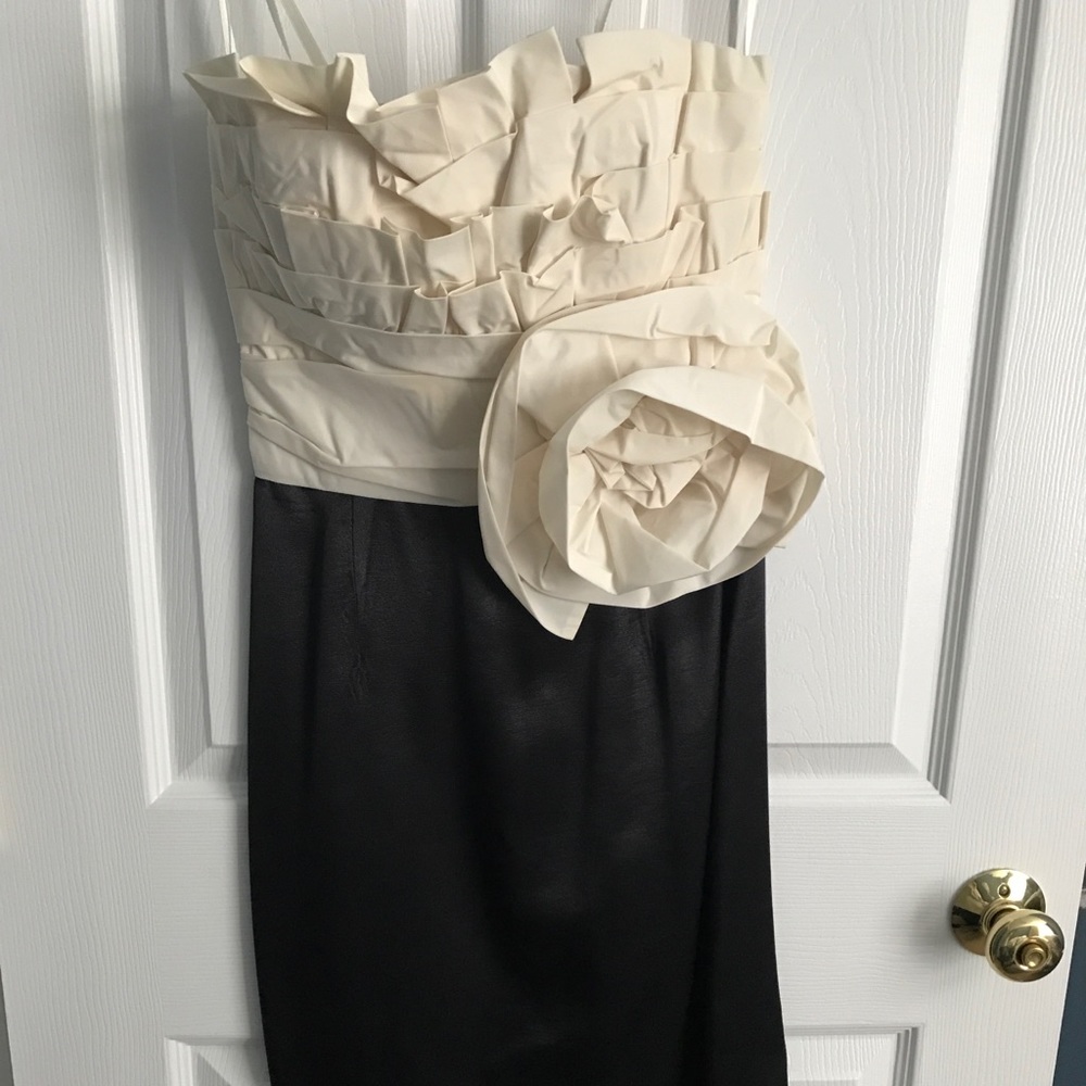 Strapless midi dress